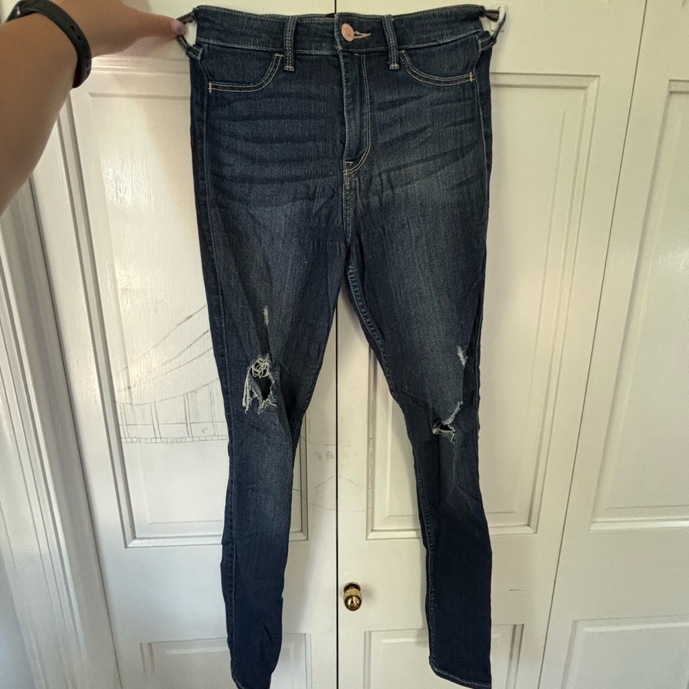 Hollister Classic Ripped Jeans